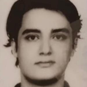 Annesini 20, babasını 10 bıçak darbesiyle öldüren şüpheli: Kriz anında yaptım