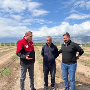 Bor’da kuşkonmaz hasadı başladı
