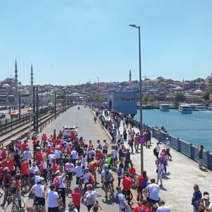 Sultanahmet’ten Dolmabahçe’ye Gençlik Atanın İzinde bisiklet turu