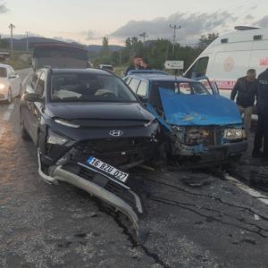 Kütahya’da trafik kazası; 3 yaralı