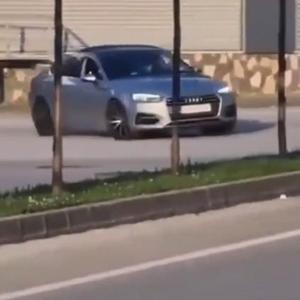 Bursa’da otomobiliyle drift atan sürücü kamerada