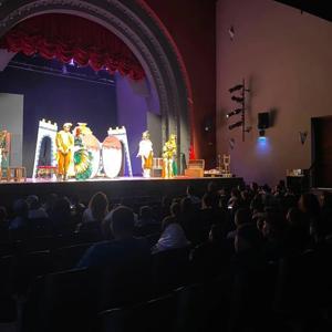 Hatay’da çocuklar tiyatro ile eğlendi