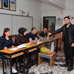 Kayseri’de 2 mahallenin muhtarı seçimle belirlendi