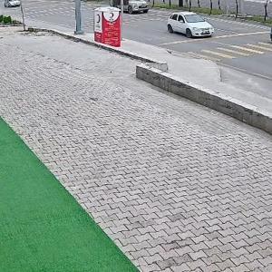 Otomobilin çarptığı yaya yaşam mücadelesi veriyor, sürücü serbest