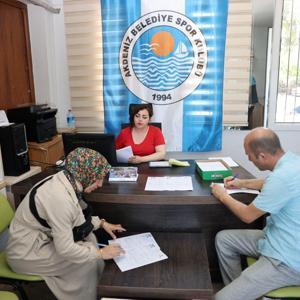 Akdeniz Belediye Spor Kulübünde yaz spor kursları kayıtları başladı
