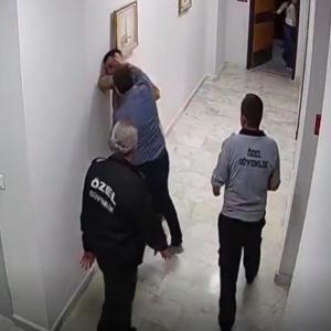 Personelini darbeden hastane müdürü açığa alındı