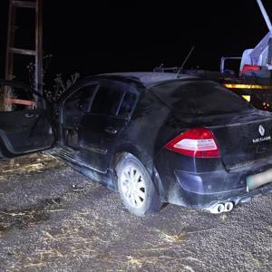 Elektrik direğine çarpan otomobilin alkollü sürücüsü ağır yaralandı