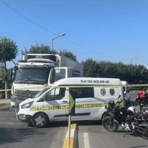 Küçükçekmecede kamyonun çarptığı kadın öldü