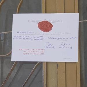 Sultangazide kolonlarında çatlaklar oluşan bina tahliye edildi