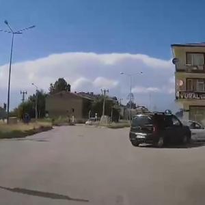 7 kişinin yaralandığı kaza araç kamerasında