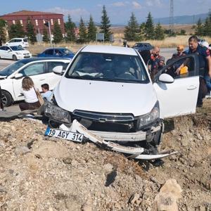 Karabük’te iki otomobil çarpıştı: 7 yaralı