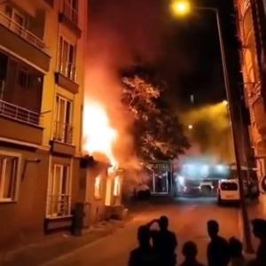 Çorluda aynı gece 2 ev yangını