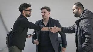 HERKESTEN ŞİKAYETÇİYİM