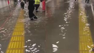 Bazı metro ve alt ge&ccedil;itleri su bastı