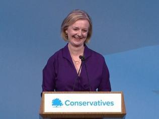 İngilterenin yeni başbakanı Liz Truss oldu
