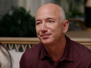 Jeff Bezos servetinin büyük bir kısmını bağışlayacağını açıkladı