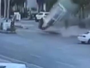 Çarpışma sonrası taklalar attı