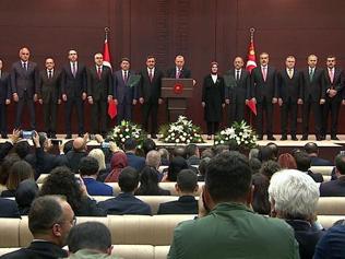 Son dakika... Cumhurbaşkanı Erdoğan yeni kabineyi duyurdu