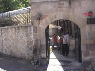 Deprem bölgesindeki tarihi yapılarda restorasyon sürüyor