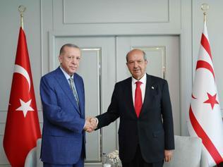 Cumhurbaşkanı Erdoğan, KKTC Cumhurbaşkanı Tatar ile görüştü