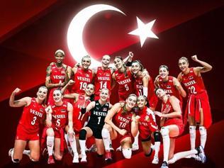 Türkiye - Sırbistan voleybol final maçı ne zaman, saat kaçta, hangi kanalda Filenin Sultanları finalde