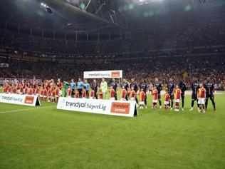 Galatasarayda 2 ismin sözleşmesi uzatıldı 3 yıldız daha masada...