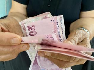 BANKALARIN YARIŞI KIZIŞTI | Emekliye çifte promosyon fırsatı