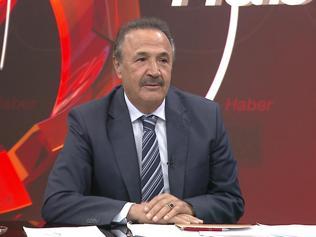 Eski Devlet Bakanı Sevigenden Özgür Özele tepki: Türkiye kumar masası değil