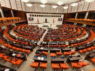TBMMde yoğun mesai: 9uncu Yargı Paketi, bütçe toplantıları, komisyon çalışmaları...