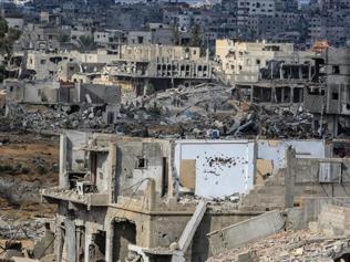 İsrailin Gazze Şeridindeki saldırılarında 12 Filistinli hayatını kaybetti