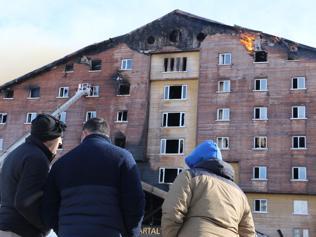 SON DAKİKA GELİŞMELERİ || Kartalkayada otelde yangın faciası: 76 kişi hayatını kaybetti 9 gözaltı