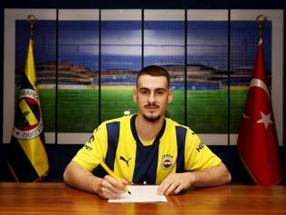 Fenerbahçenin genç sağ beki Ognjen Mimovicin yeni adresi belli oldu