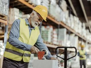 BAYRAM İKRAMİYESİ 2025 | Emeklinin bayram ikramiyesi artıyor Yeni rakam ve ödeme tarihi belli oluyor