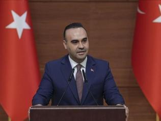 Bakan Kacır: Büyüyen Türkiye hedeflerine emin adımlarla ilerliyor