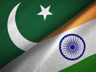 Pakistan ve Hindistan anlaştı Askerler 30 Mayıs’a dek barış pozisyonuna kalacak