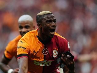 Victor Osimhen’e Premier Lig devi kancası Yeniden devredeler