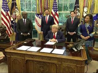 Trump gözünü madenlere dikti: ABD aracı oldu, 30 yıllık savaş bitti