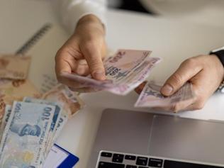 Yatırım fonları ve mevduat gelirlerinde tevkifat artışı