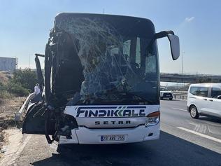 TEMde trafiği kilitleyen kaza: 1’i ağır, 7 yaralı