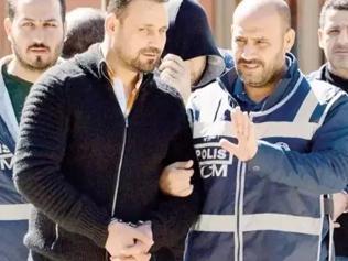 Ziya Kadiroğlu Kimdir Sahte Diploma Çete Lideri Ziya Kadiroğlu Kaç Yaşında, Nereli Daha Önce de Benzer Suçlardan Yargılanmış