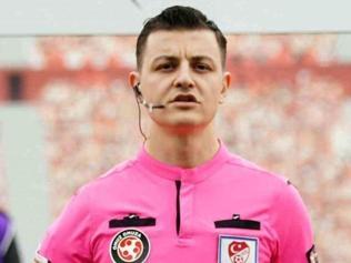 HAKEM OZAN ERGÜN KİMDİR FB TS Derbi Hakemi Ozan Ergün Hangi Maçları Yönetti İşte Maç Karnesi ve Biyografisi...