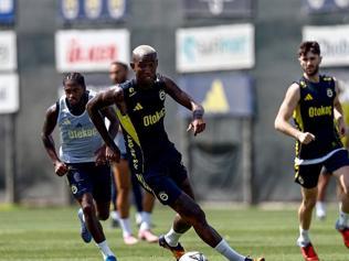 Fenerbahçe’de Trabzonspor mesaisi devam ediyor