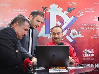 Bakan Kacır, TEKNOFESTte Demirören Medya standını ziyaret etti