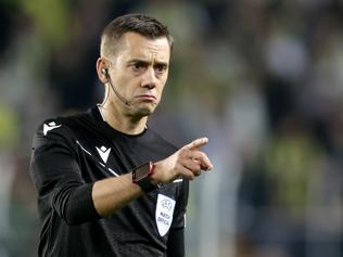 Galatasaray - Liverpool maçında Clement Turpin düdük çalacak