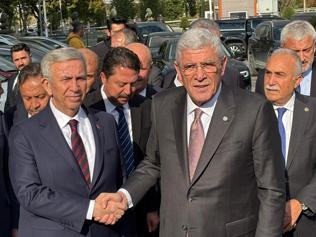 Dervişoğlundan Mansur Yavaşa ziyaret