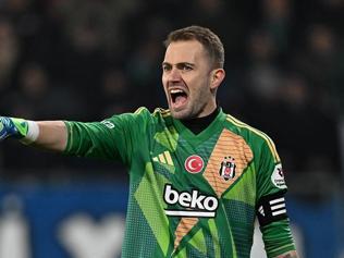 Beşiktaş, Mert Günoka veda etti Fenerbahçeye dönüyor...