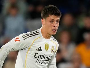 Fenerbahçenin Arda Gülerden kazancı 26 milyon Euroya çıktı