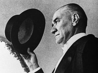 Son emir, son gülümseme, son bakış En yakınındakilerin kaleminden Atatürk’ün veda günleri