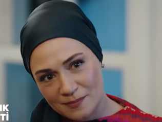 Kızılcık Şerbeti Salkım kimdir Özge Borak kaç yaşında ve nereli