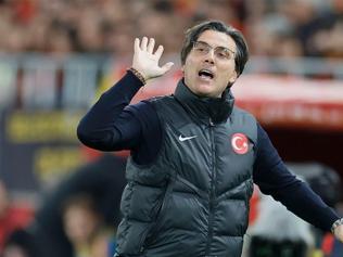 Vincenzo Montelladan, Salih Özcan ve Deniz Güle övgü